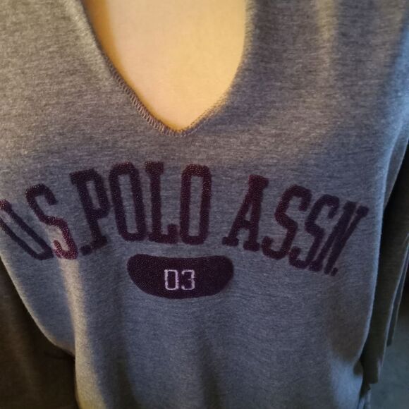 Long sleeve key-hole neck top. Small 3X. US POLO ASSN - Picture 2 of 5